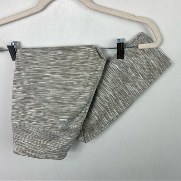 Outdoor Voices Tan Tech Sweat 3/4 Leggings Size S High Rise Tight Athletic Small - Picture 9 of 11